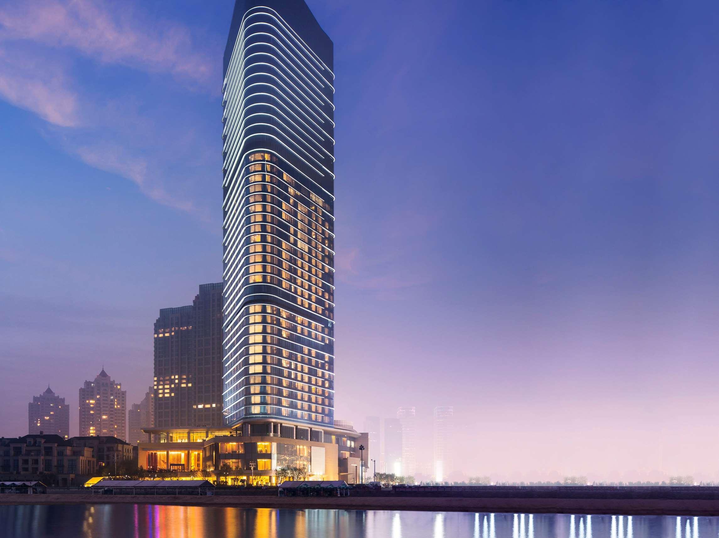 Hotel Grand Hyatt Dalian Exterior foto